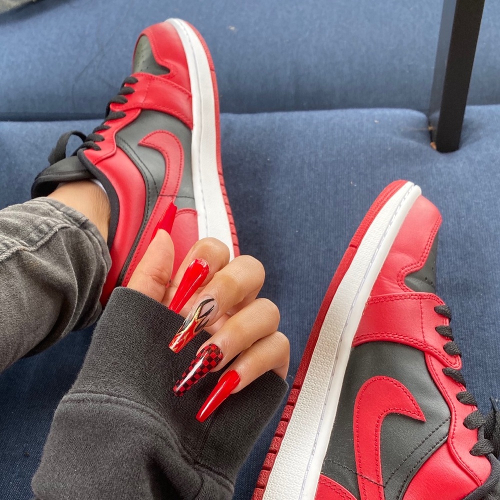 Air Jordan 1 Lows Reverse Bred